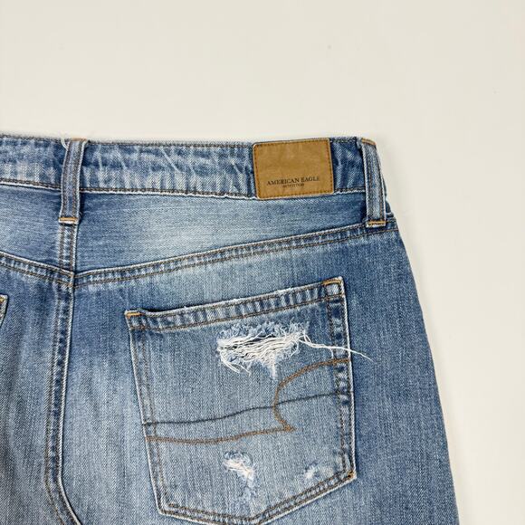 American Eagle Denim Mini A-Line Skirt Size 6 Blue Zip Front Raw Hem Distressed - Picture 4 of 5